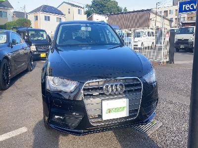 アウディ　A4アバント